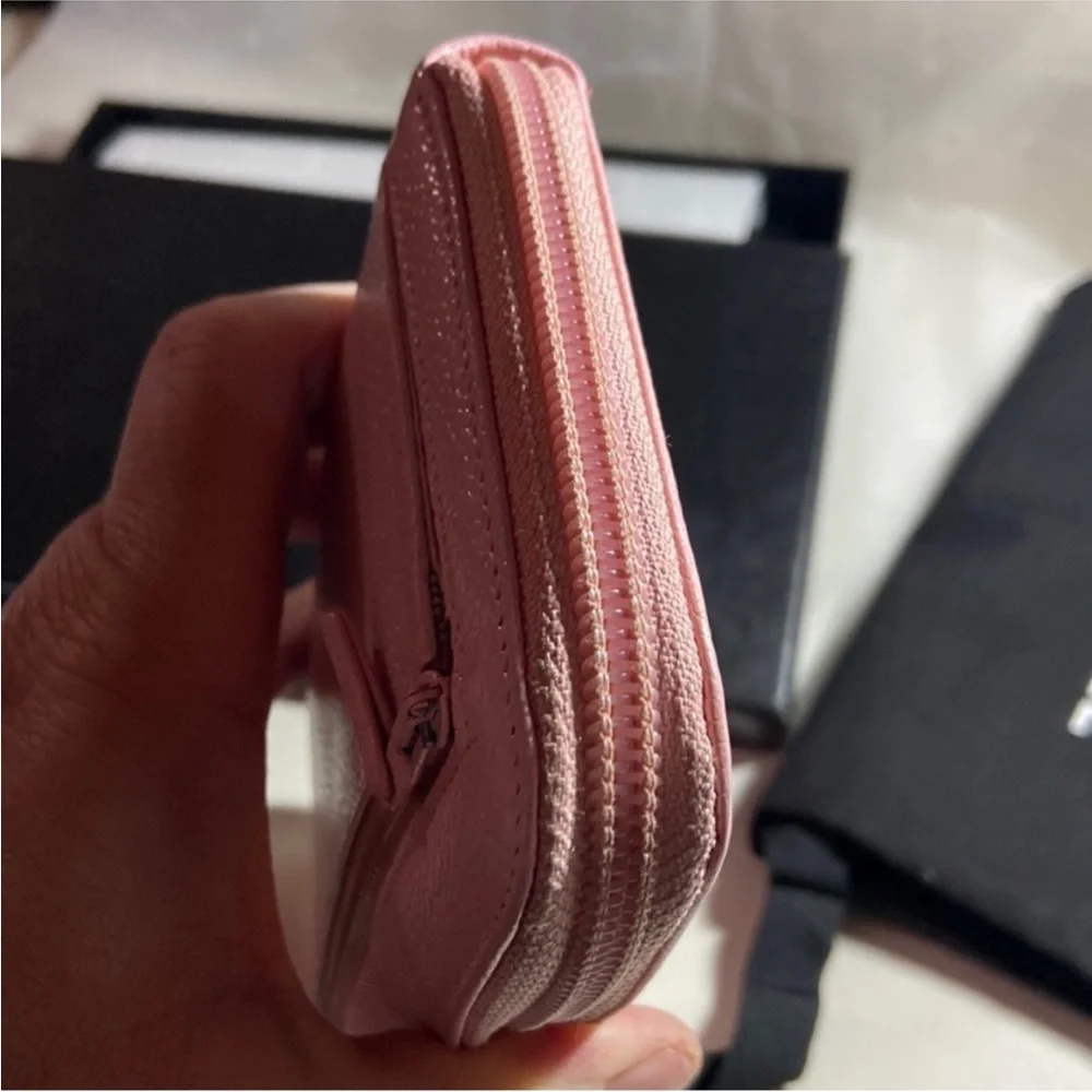 Chanel CC Wallet Pink Caviar Skin